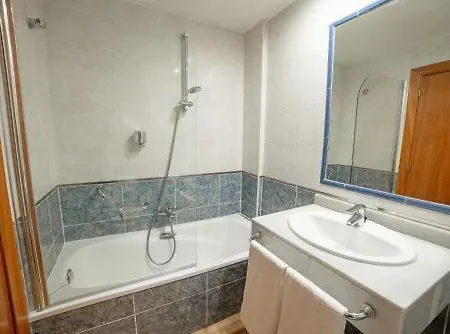 Duplex Con Piscina Puente Arce
